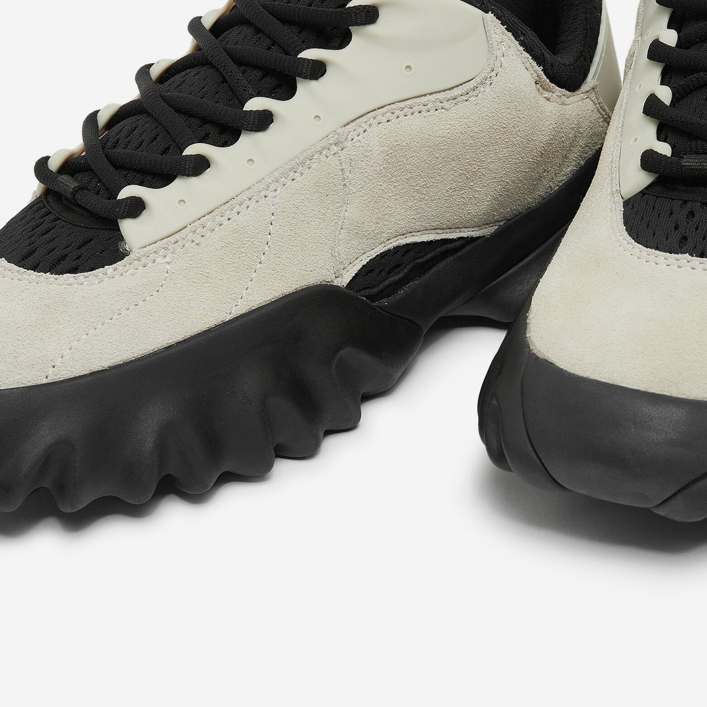 Oakley x Brain Dead - Chop Saw Ivory, Black Low Top Sneakers