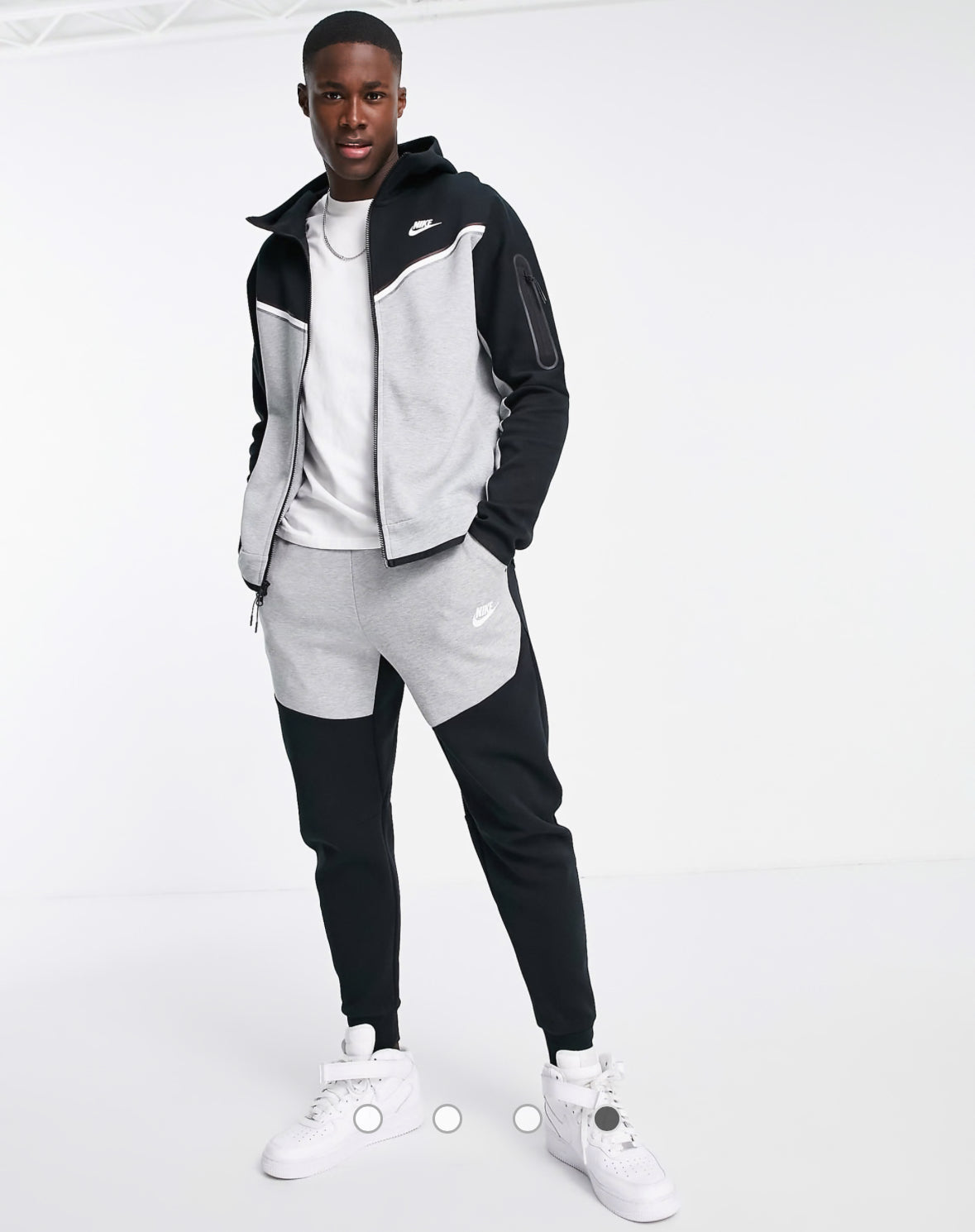 Nike Tech Fleece Tracksuit in Black/Grey