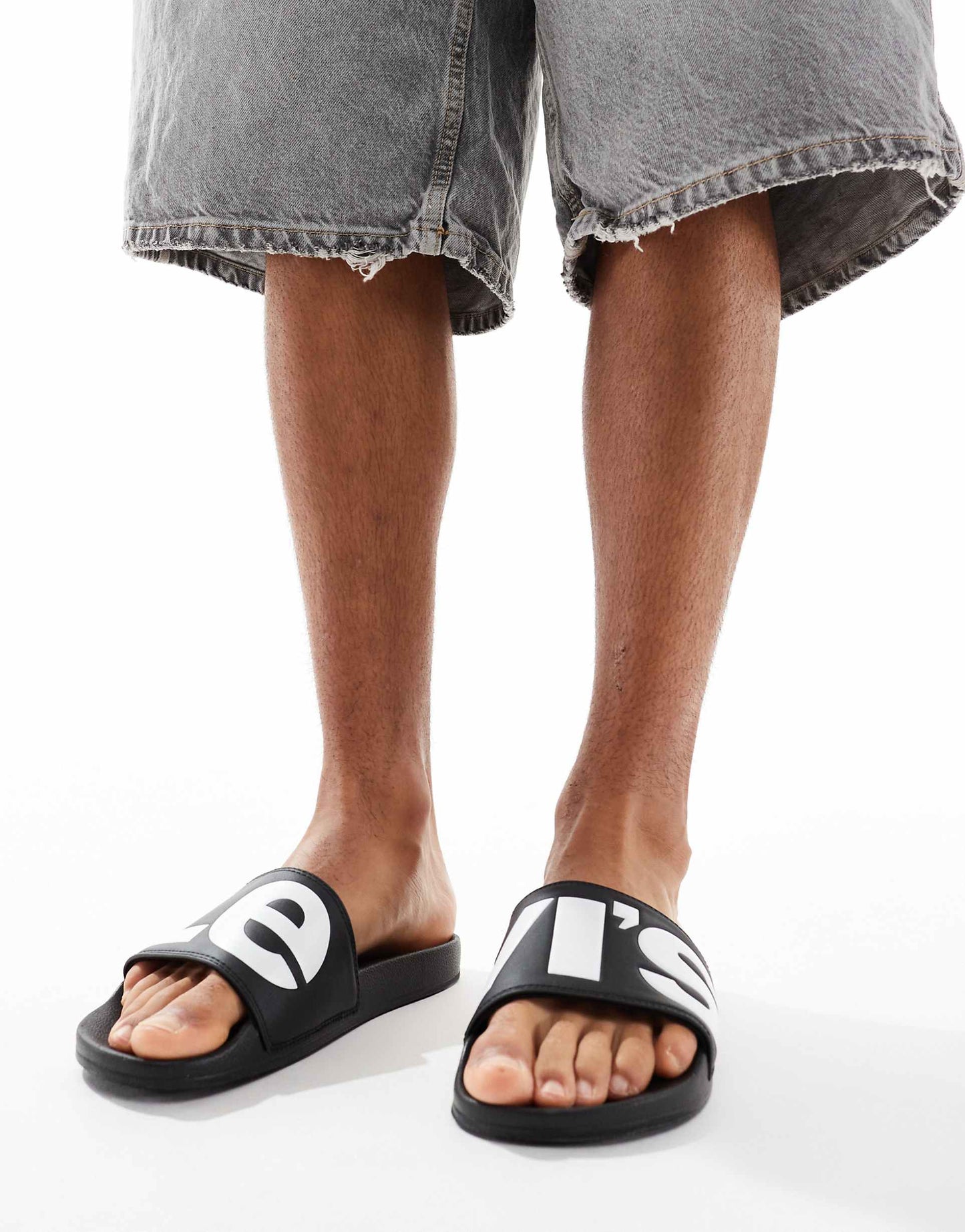 Levi’s Big Logo Slider