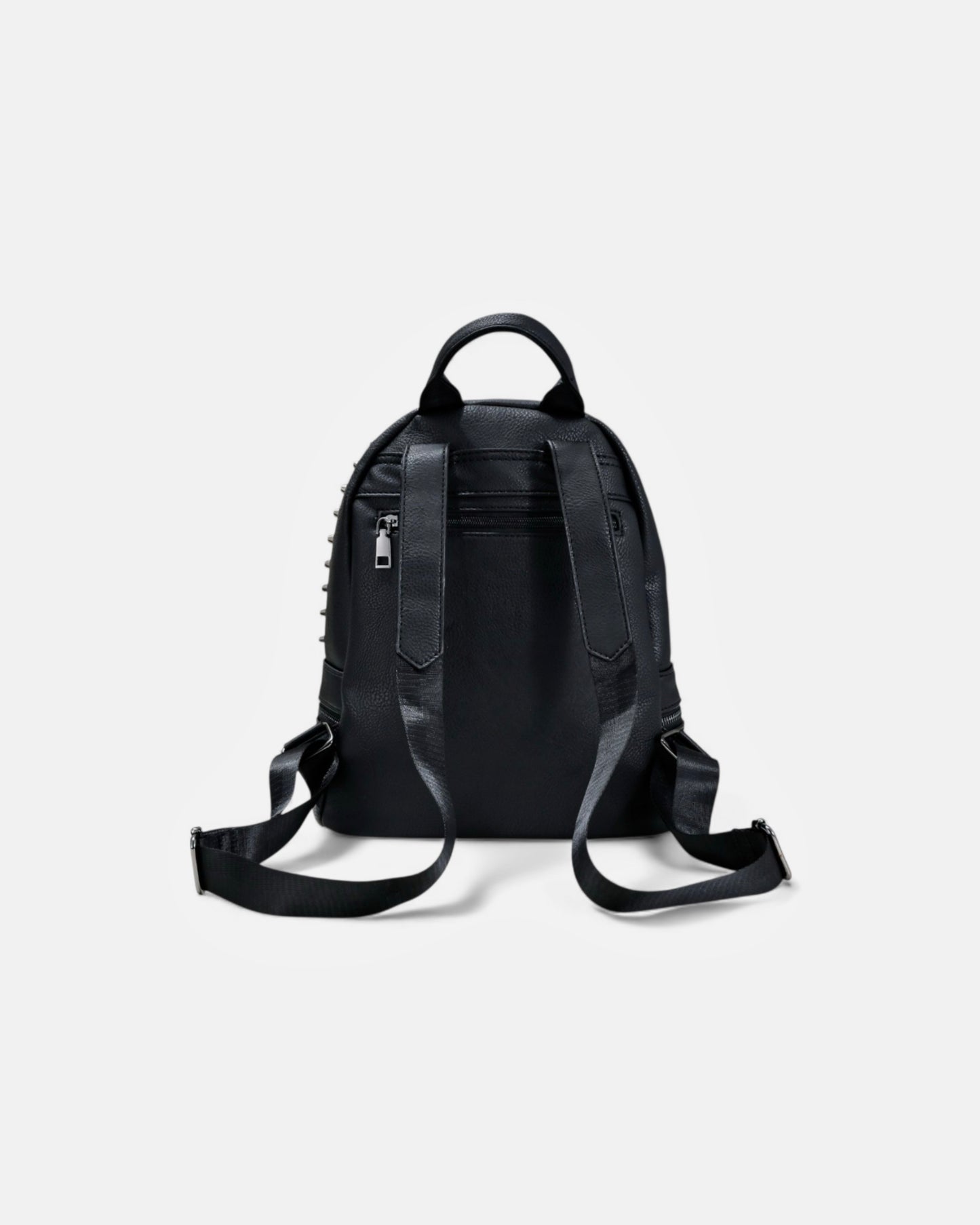Skull Rivet Backpack – Noir Edge
