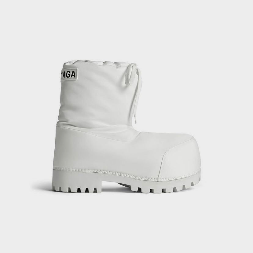 Alaska Low Boot In White