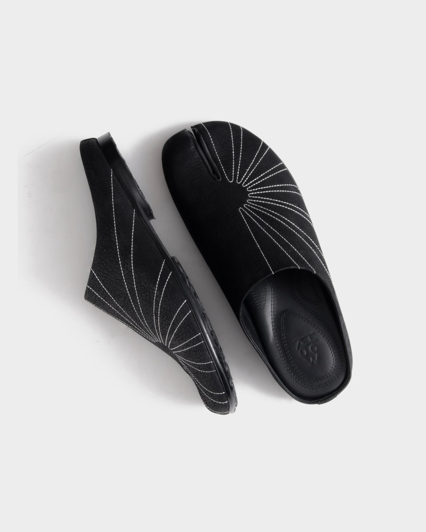 [ Shine ] HK Tabi Clog