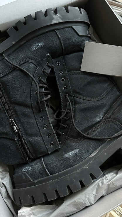 Strike Boots 001 — Destroyed Black