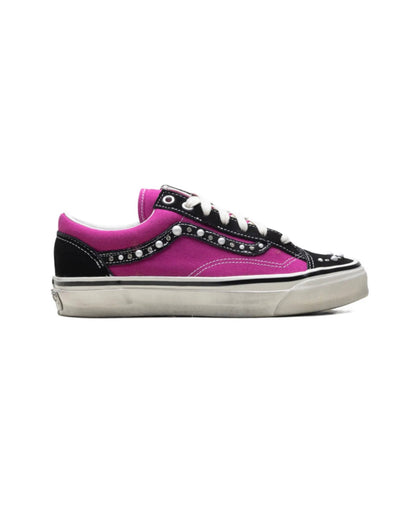 LX Old Skool 36 Studded Sneaker