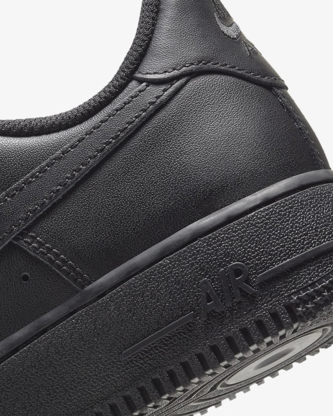 Nike Air Force 1 '07 In Black