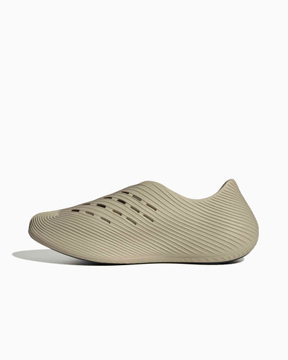 Molded Rib Runner — Sand