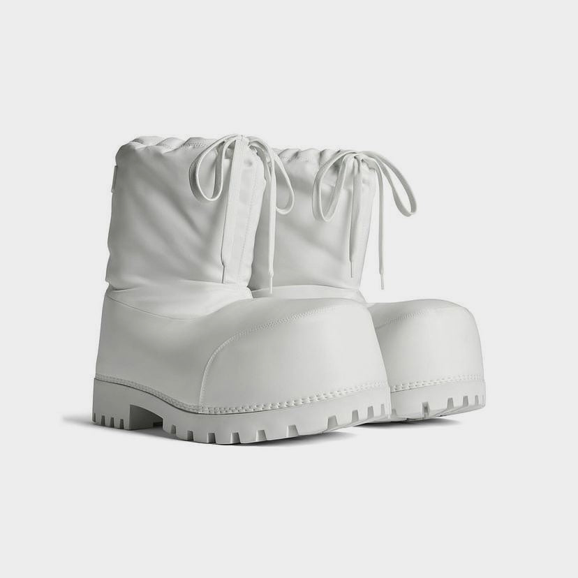 Alaska Low Boot In White