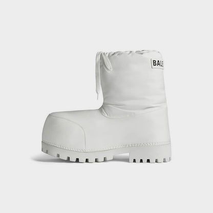 Alaska Low Boot In White