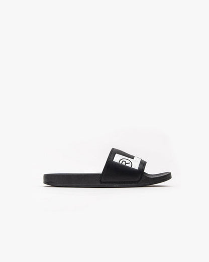 Levi’s Big Logo Slider