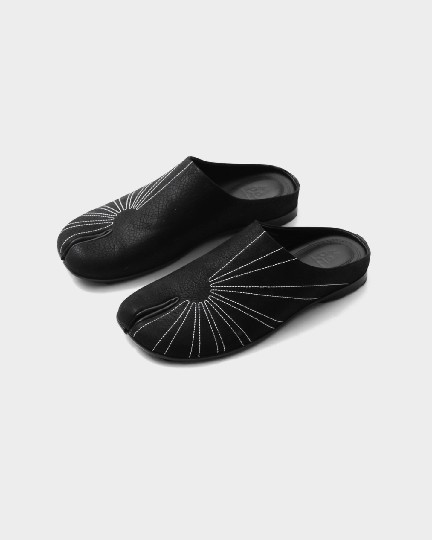 [ Shine ] HK Tabi Clog
