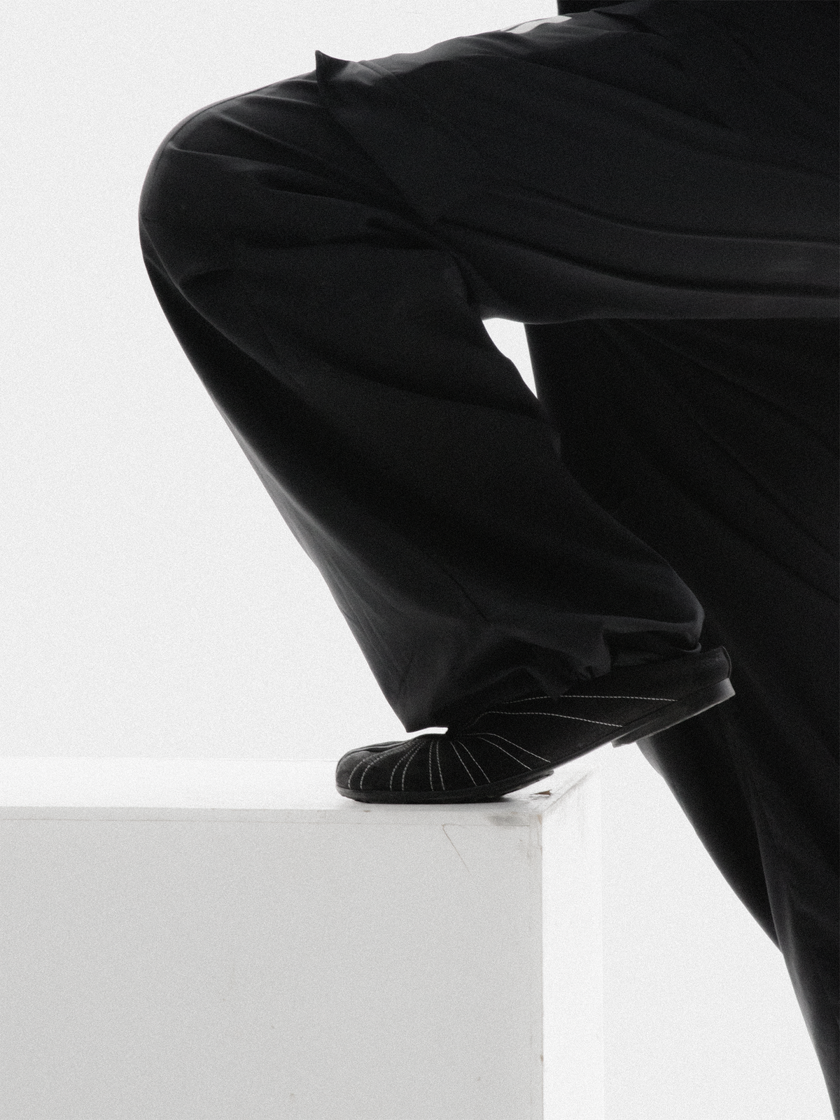 [ Shine ] HK Tabi Clog