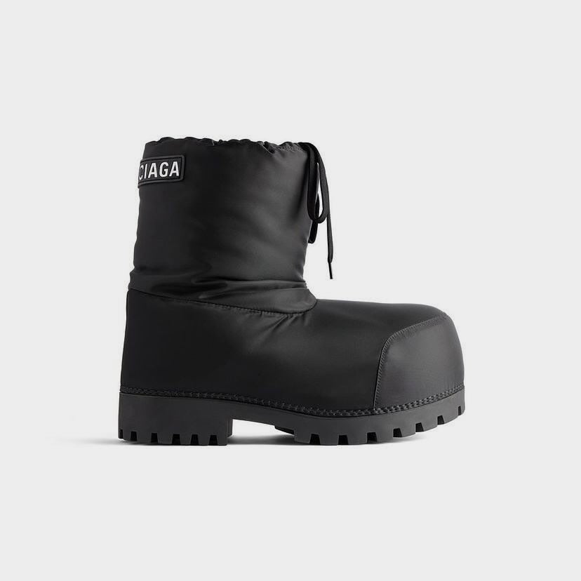 Alaska Low Boot In Black