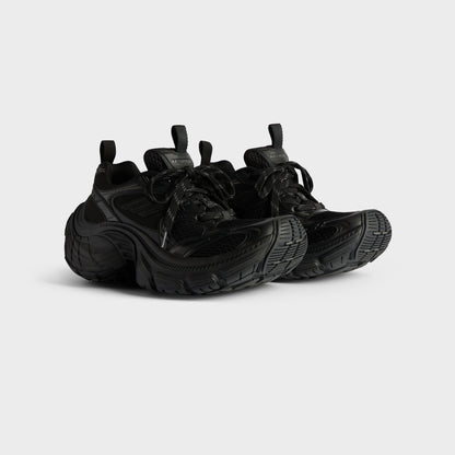 10XL Sneaker in black mesh, TPU and rubber