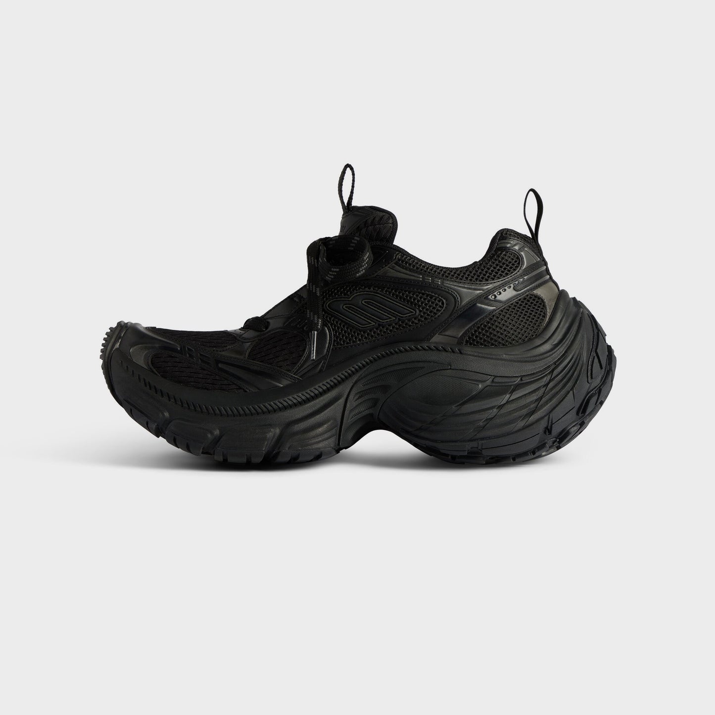 10XL Sneaker in black mesh, TPU and rubber